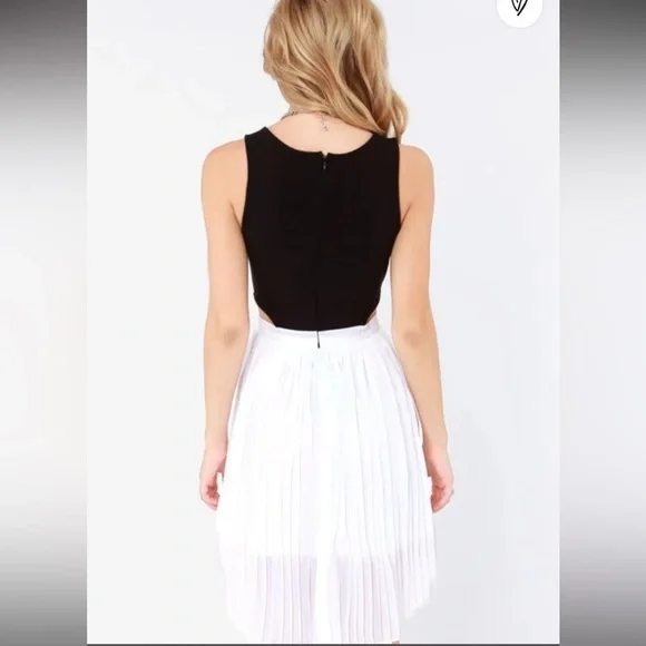 Jack By BB Dakota Black and White Evening Cocktail Cut Out Dress NWOT - Picture 9 of 10